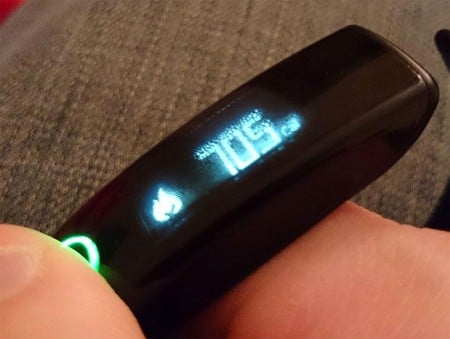 lg-lifeband-review-2014-06-13-moisture